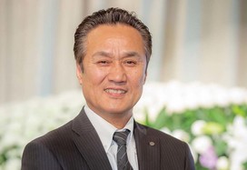 豊田市の葬儀会社フューネの社員