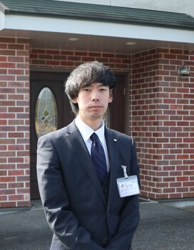 豊田市の葬儀会社フューネの社員